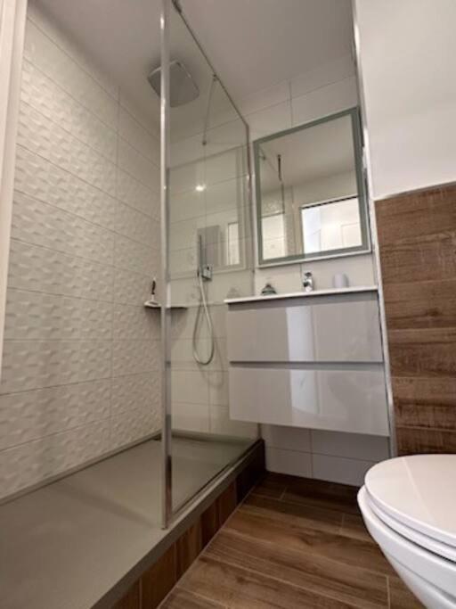 "Le Filet Du Lac" Appartement Atypique, 5 Personnes, Duplex, Vue Lac, Acces Parc Aquatique Gratuit Talmont-Saint-Hilaire Eksteriør billede